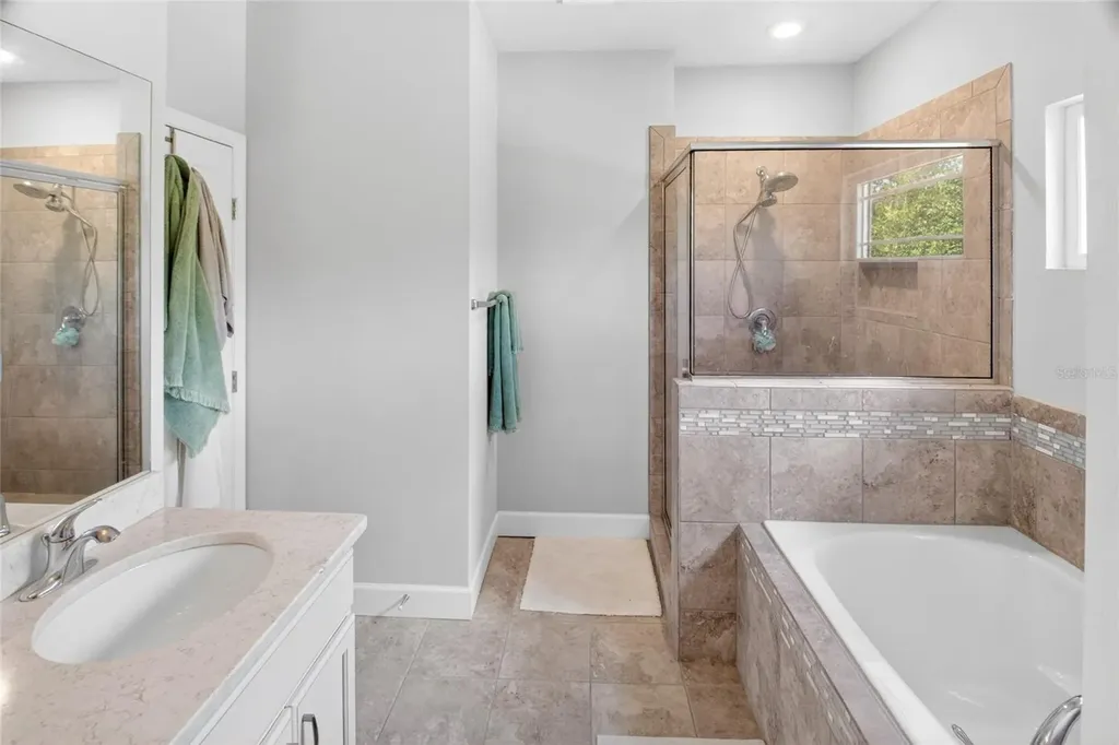 5008 NW 21st Drive Gainesville FL 32605