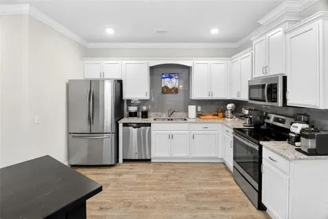 5008 NW 21st Drive Gainesville FL 32605