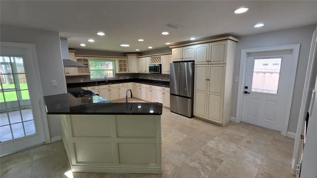 3322 Schefflera Road Tampa FL 33618