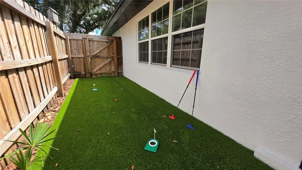 3322 Schefflera Road Tampa FL 33618