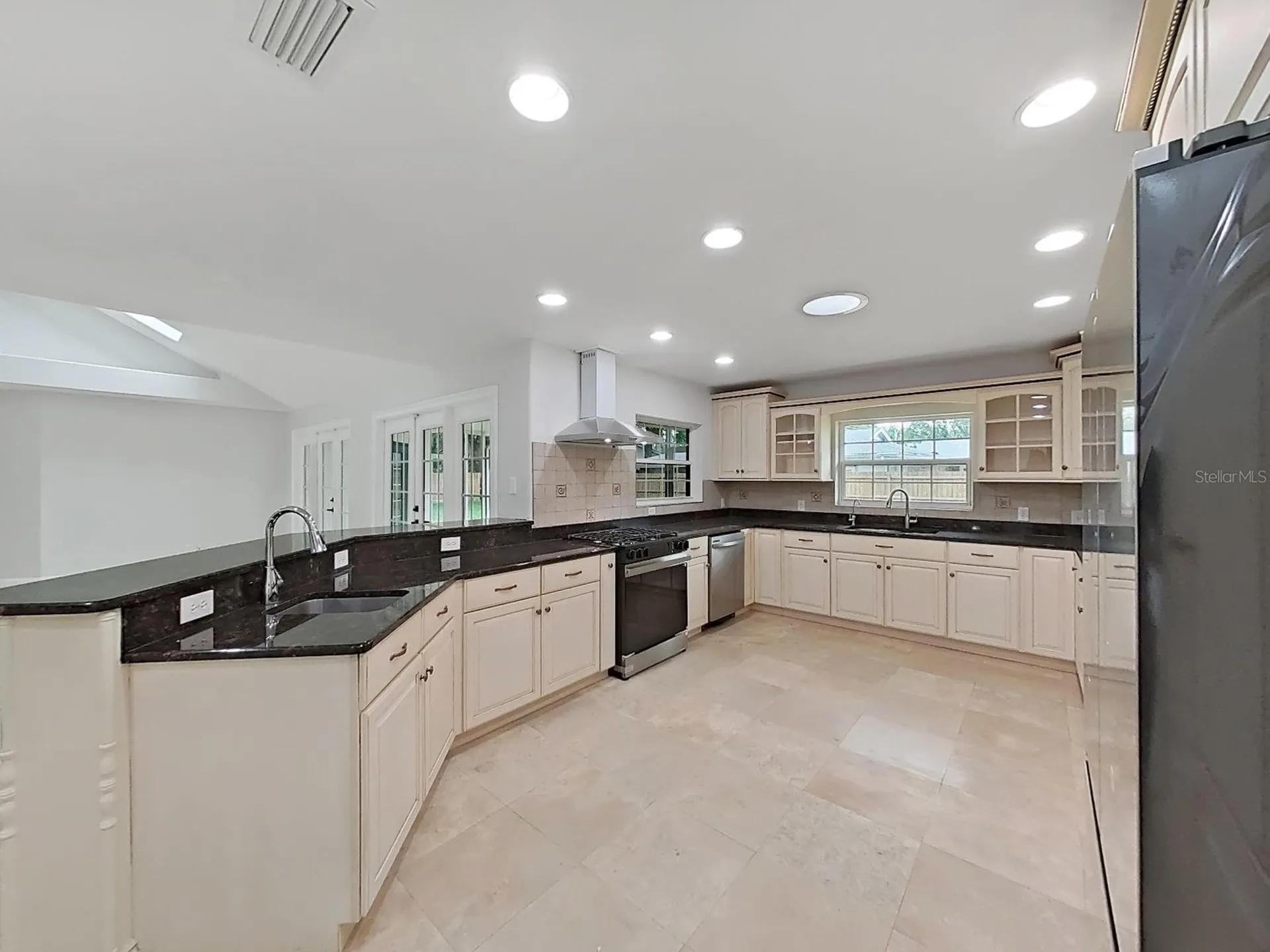 3322 Schefflera Road Tampa FL 33618
