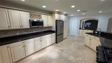 3322 Schefflera Road Tampa FL 33618