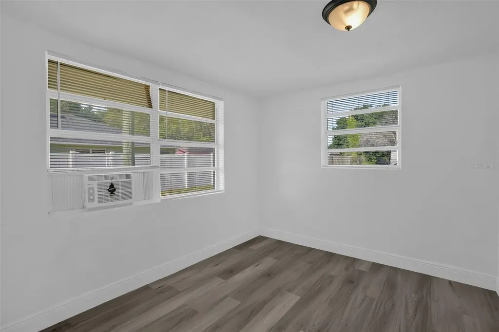 1460 Marvin C Zanders Avenue Apopka FL 32703