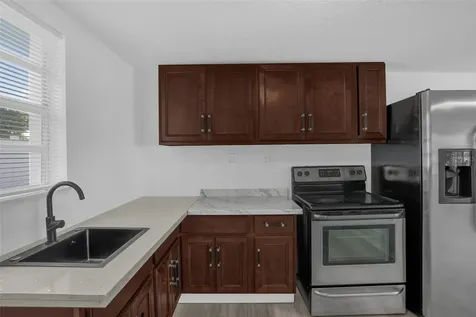 1460 Marvin C Zanders Avenue Apopka FL 32703