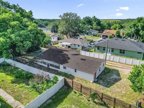 1460 Marvin C Zanders Avenue Apopka FL 32703