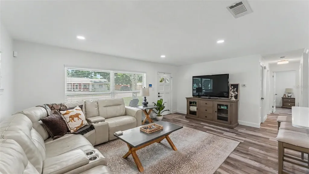 730 Piedmont Winter Haven FL 33880
