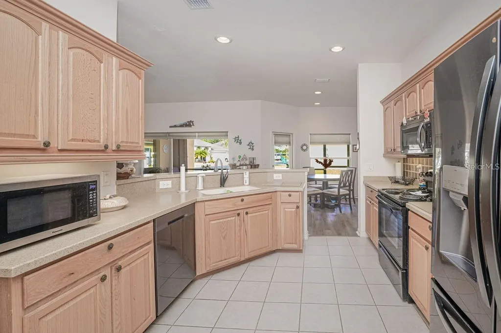 2860 Suncoast Lakes Boulevard Port Charlotte FL 33980