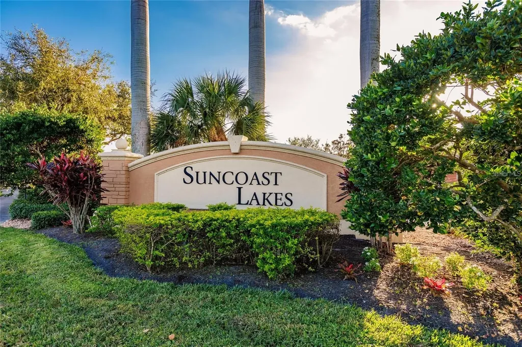 2860 Suncoast Lakes Boulevard Port Charlotte FL 33980