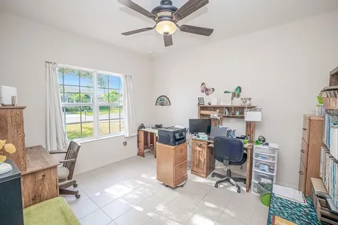 2860 Suncoast Lakes Boulevard Port Charlotte FL 33980