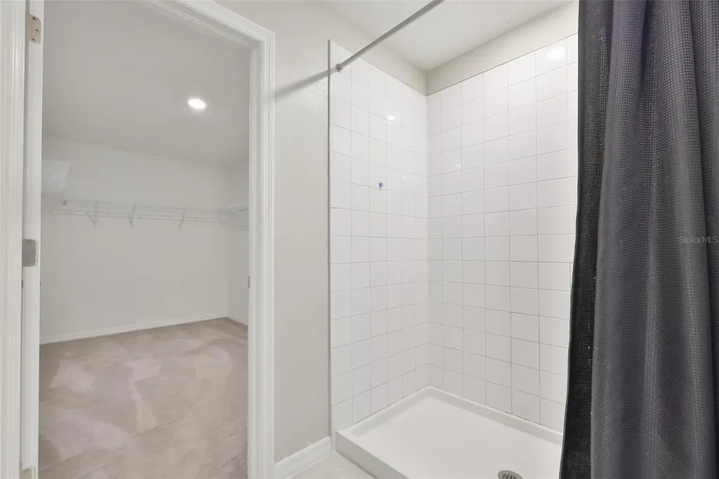 1507 Golden Glow Drive Ruskin FL 33570