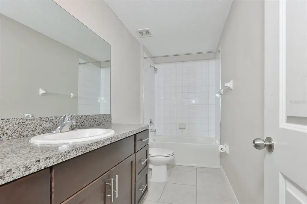1507 Golden Glow Drive Ruskin FL 33570