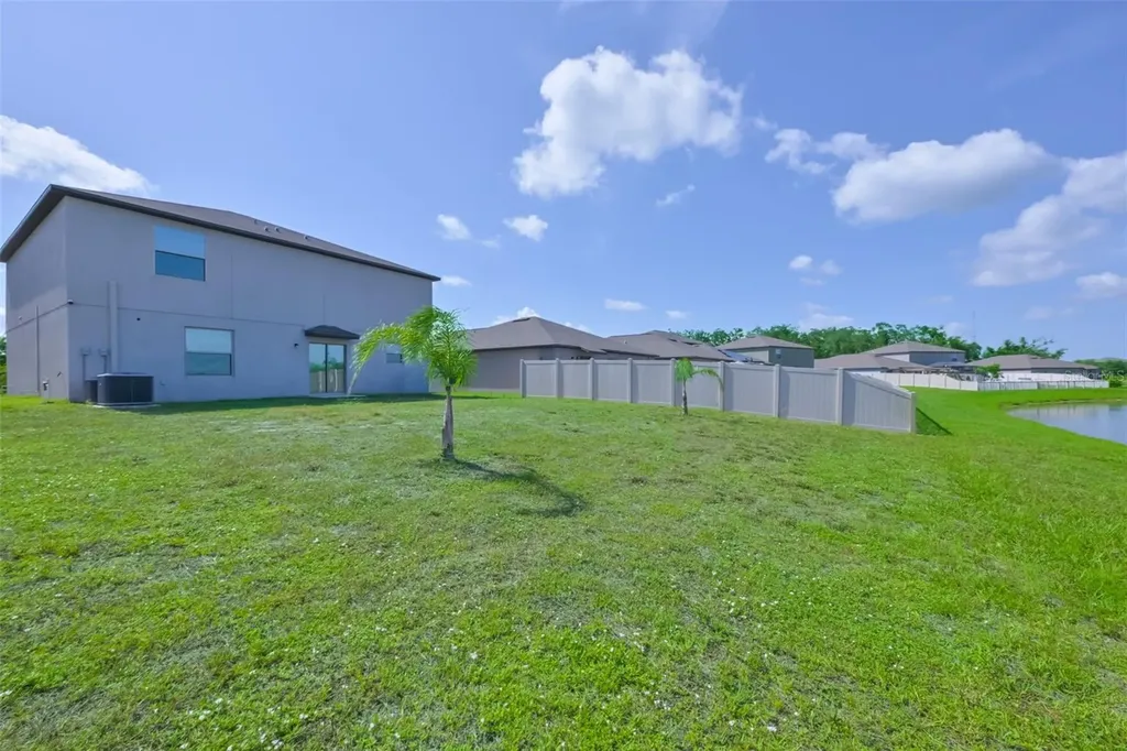 1507 Golden Glow Drive Ruskin FL 33570