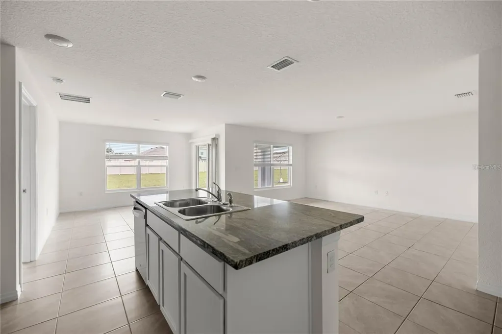 8904 SW 50th Terrace Ocala FL 34476