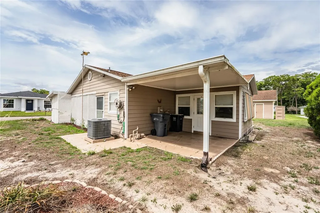 4235 Cerimen Street Lake Wales FL 33898