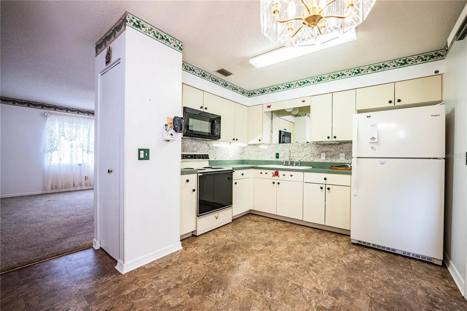 4235 Cerimen Street Lake Wales FL 33898