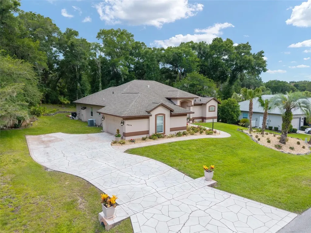 19654 SW 88th Loop Dunnellon FL 34432