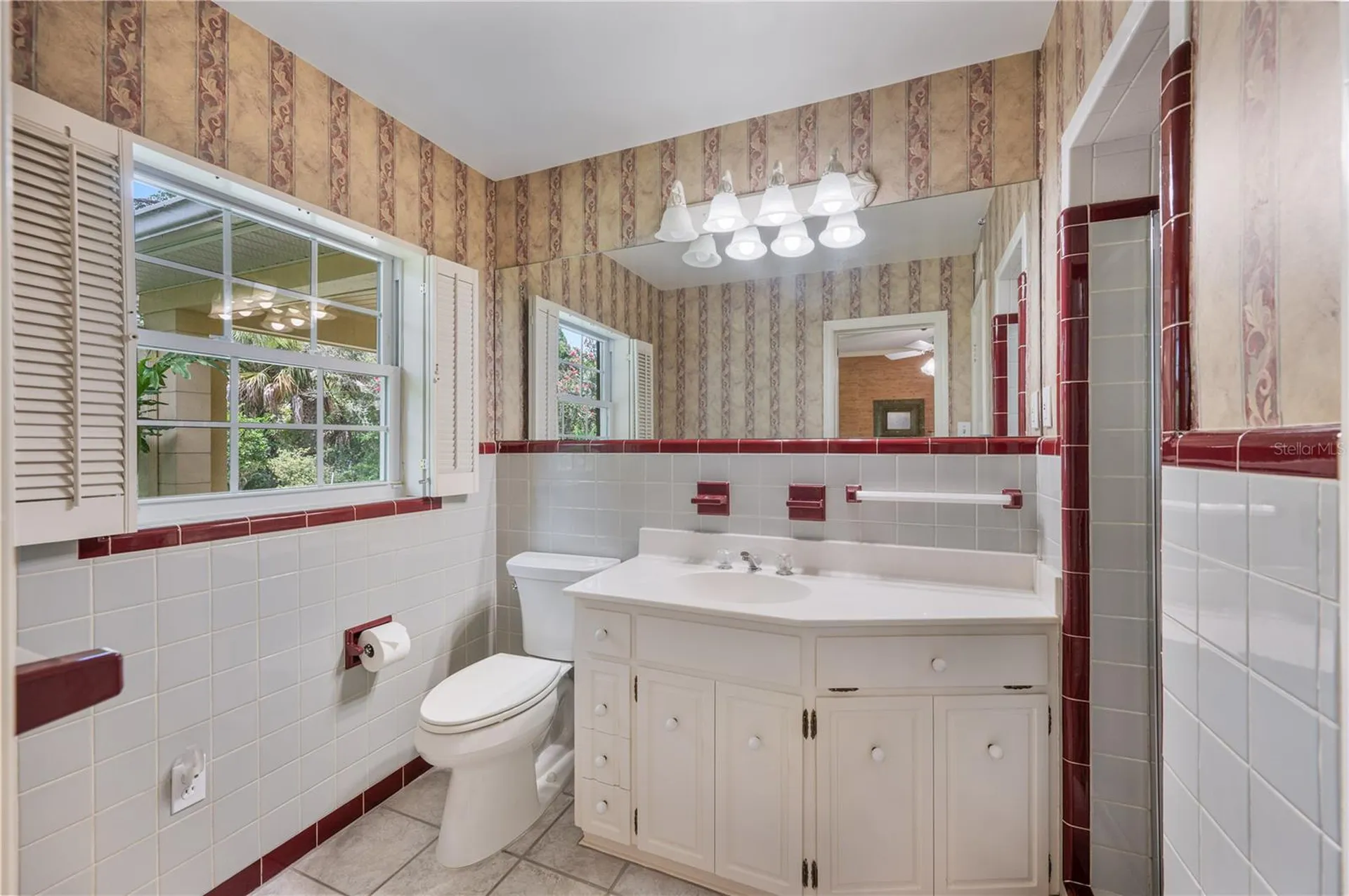 2012 Seminole Trail Lakeland FL 33803