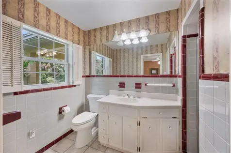 2012 Seminole Trail Lakeland FL 33803