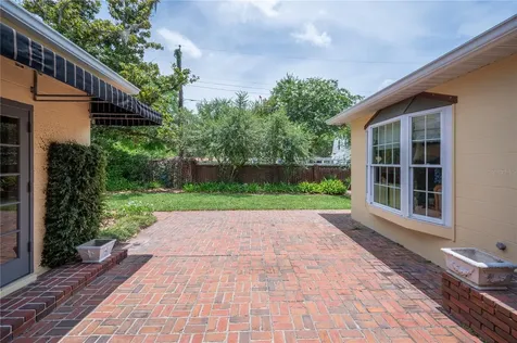 2012 Seminole Trail Lakeland FL 33803