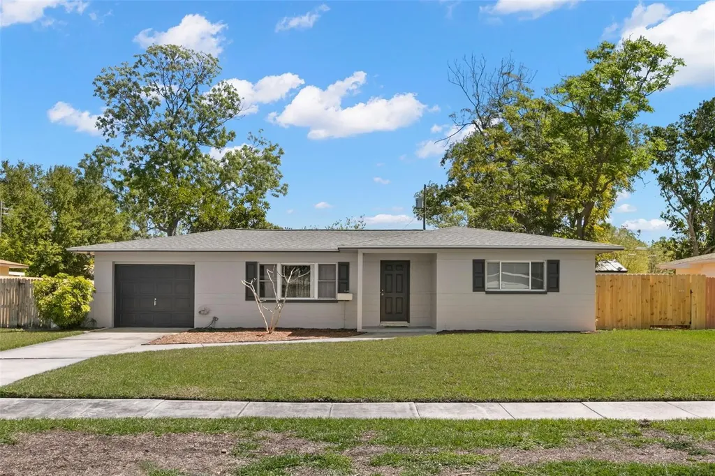5546 5th Street S St Petersburg FL 33705