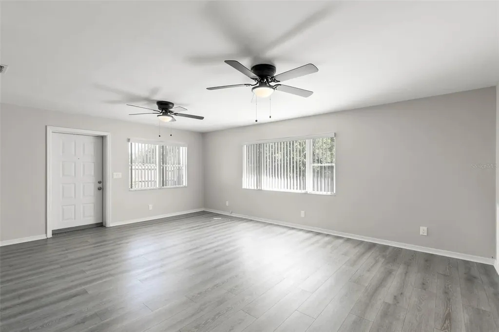 5546 5th Street S St Petersburg FL 33705