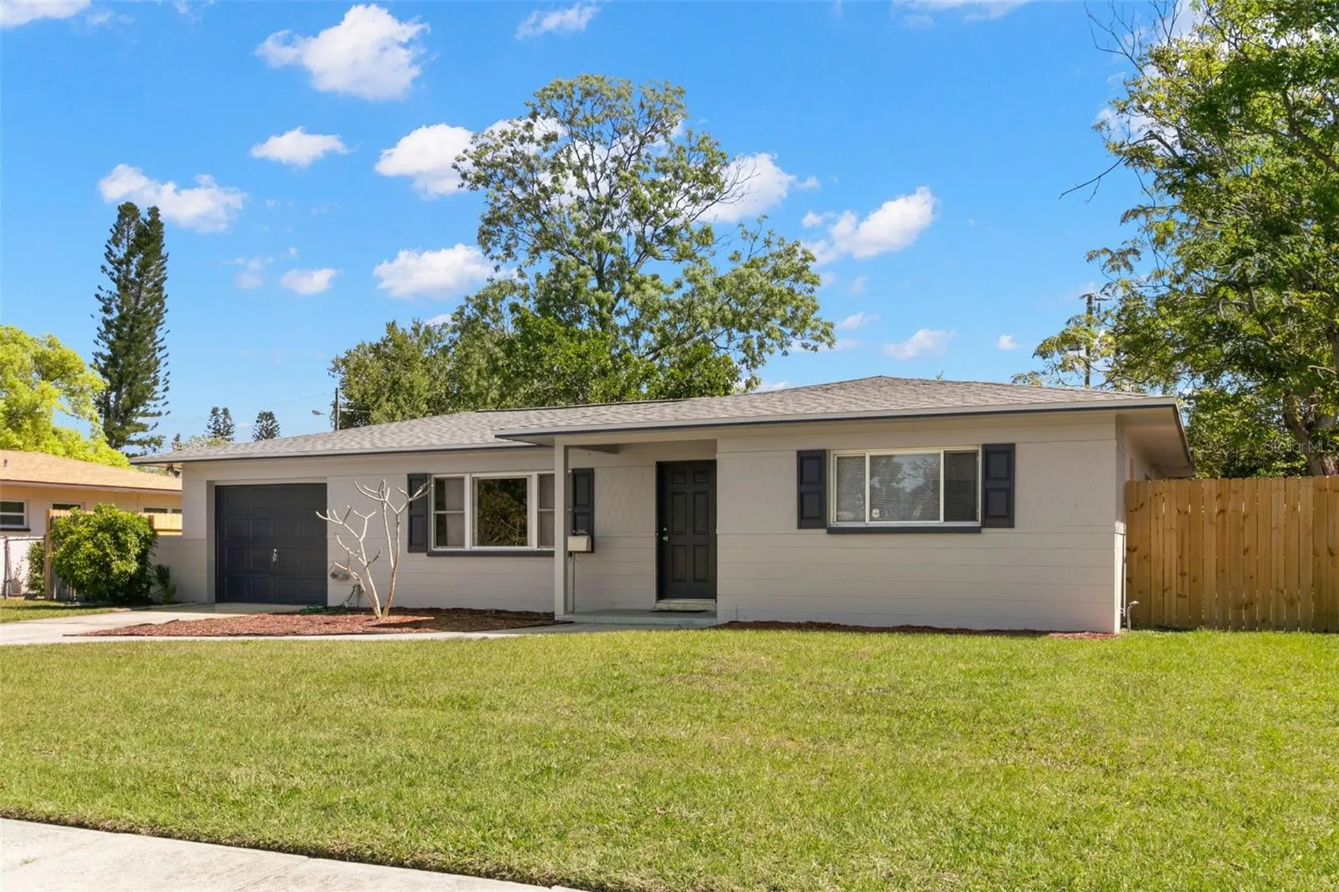5546 5th Street S St Petersburg FL 33705