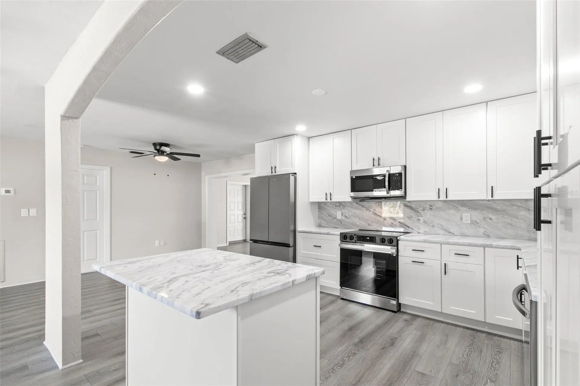 5546 5th Street S St Petersburg FL 33705