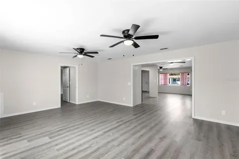 5546 5th Street S St Petersburg FL 33705