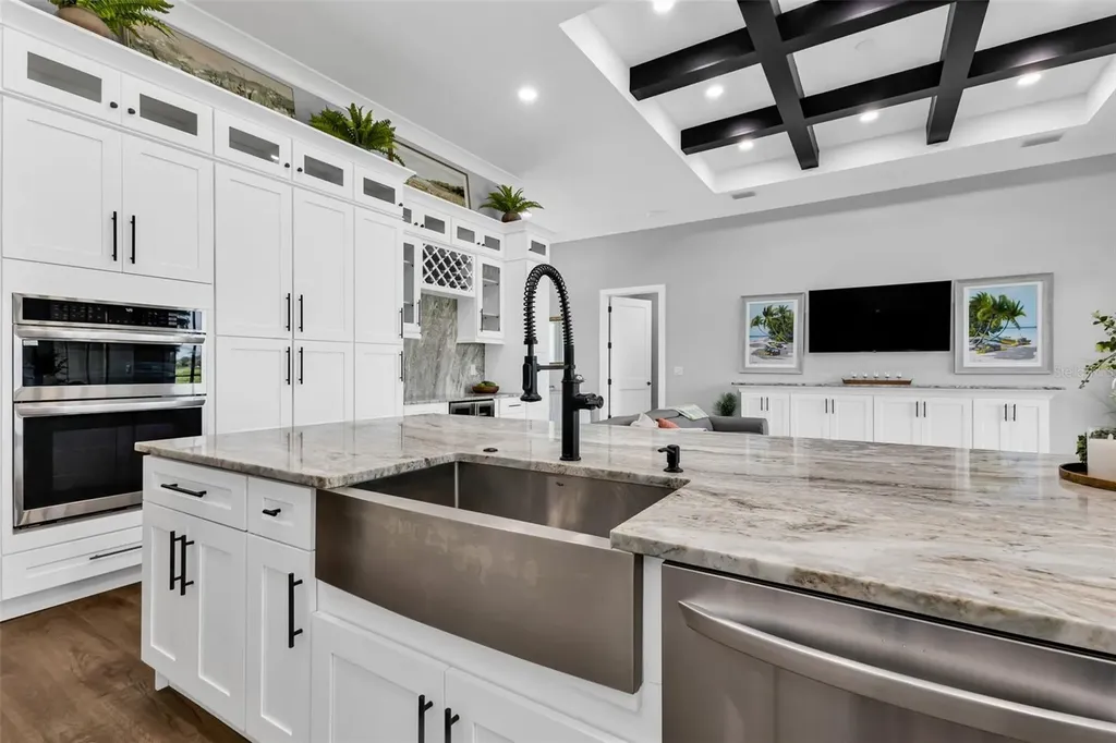 22 Sportsman Circle Rotonda West FL 33947