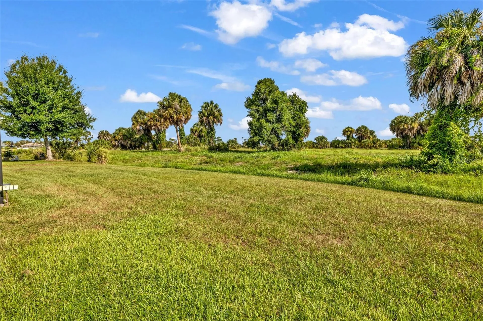 22 Sportsman Circle Rotonda West FL 33947