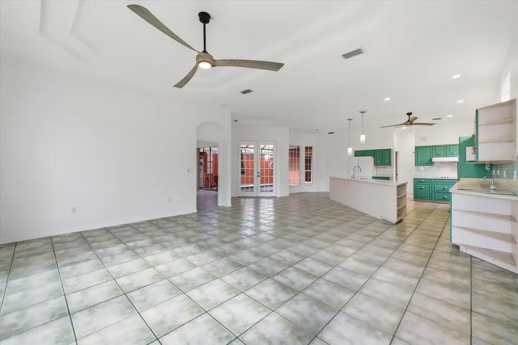 210 Rio Terra Venice FL 34285