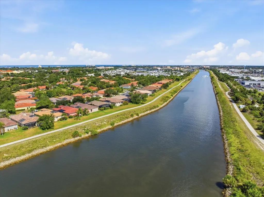 210 Rio Terra Venice FL 34285