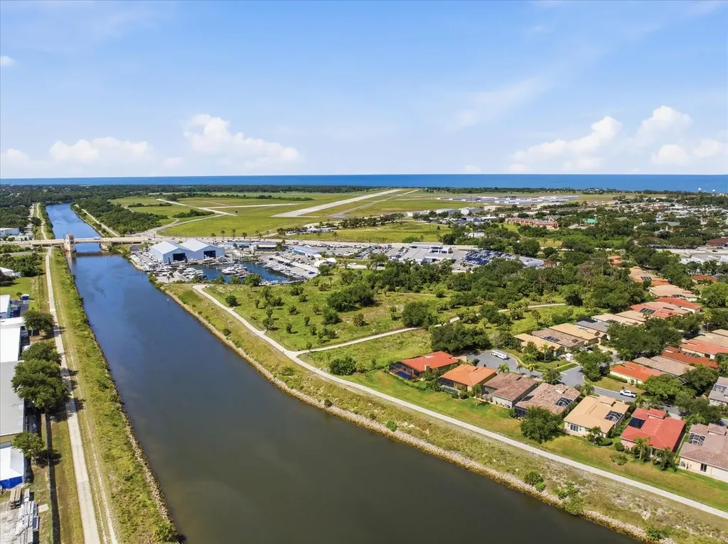 210 Rio Terra Venice FL 34285