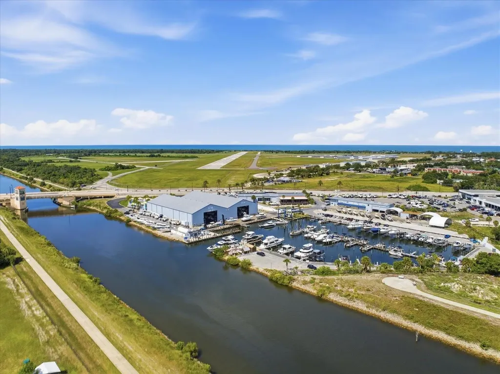 210 Rio Terra Venice FL 34285