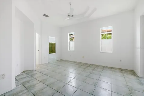 210 Rio Terra Venice FL 34285