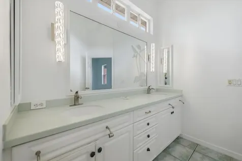 210 Rio Terra Venice FL 34285