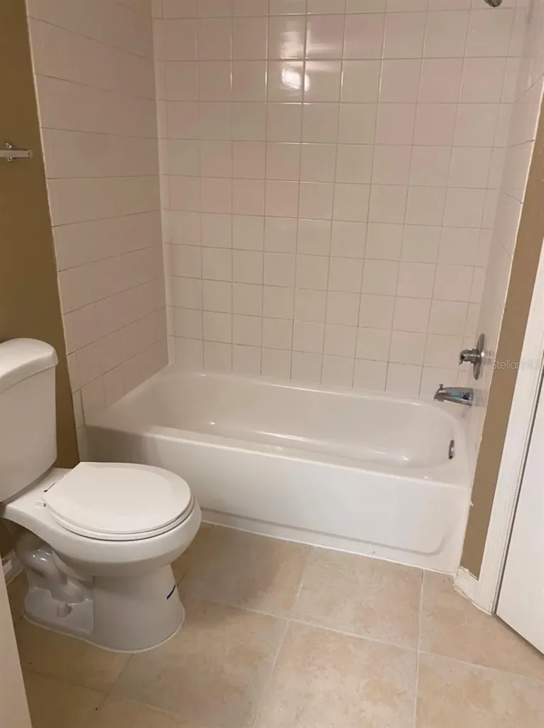 5028 Park Central Drive Orlando FL 32839