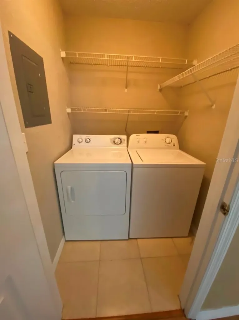 5028 Park Central Drive Orlando FL 32839
