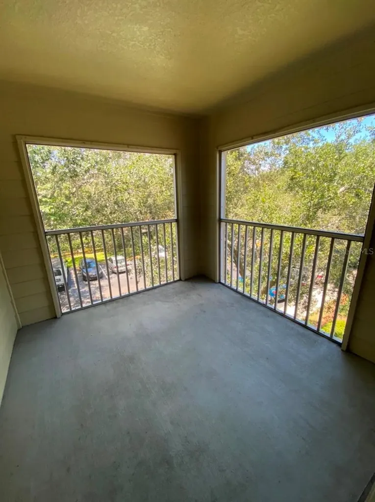 5028 Park Central Drive Orlando FL 32839