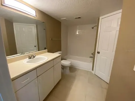 5028 Park Central Drive Orlando FL 32839