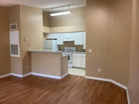 5028 Park Central Drive Orlando FL 32839