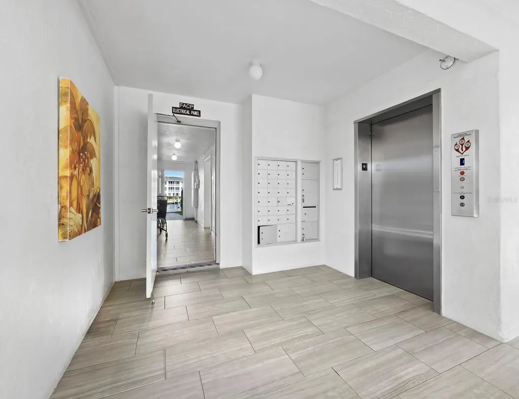 4350 Chatham Drive Longboat Key FL 34228