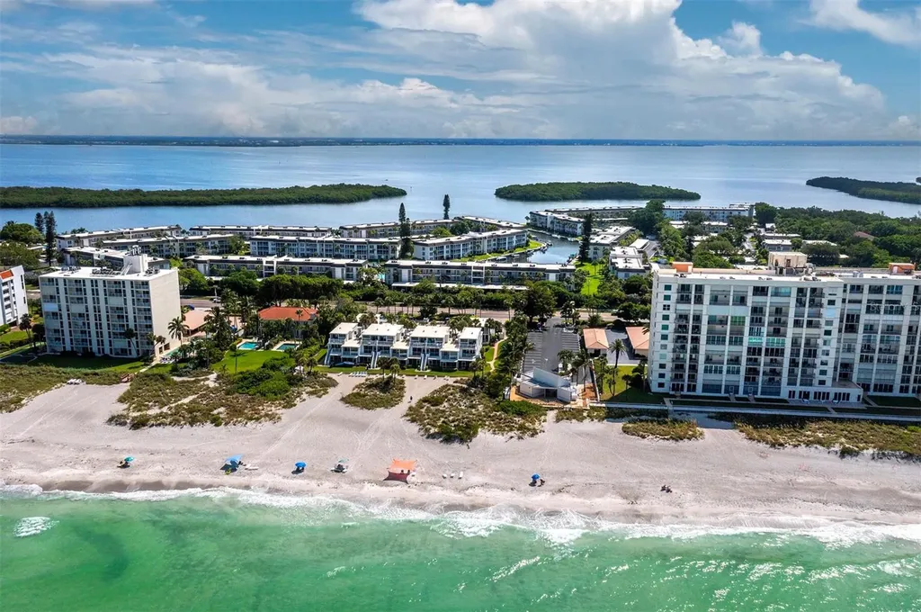 4350 Chatham Drive Longboat Key FL 34228
