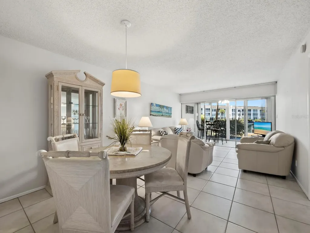 4350 Chatham Drive Longboat Key FL 34228