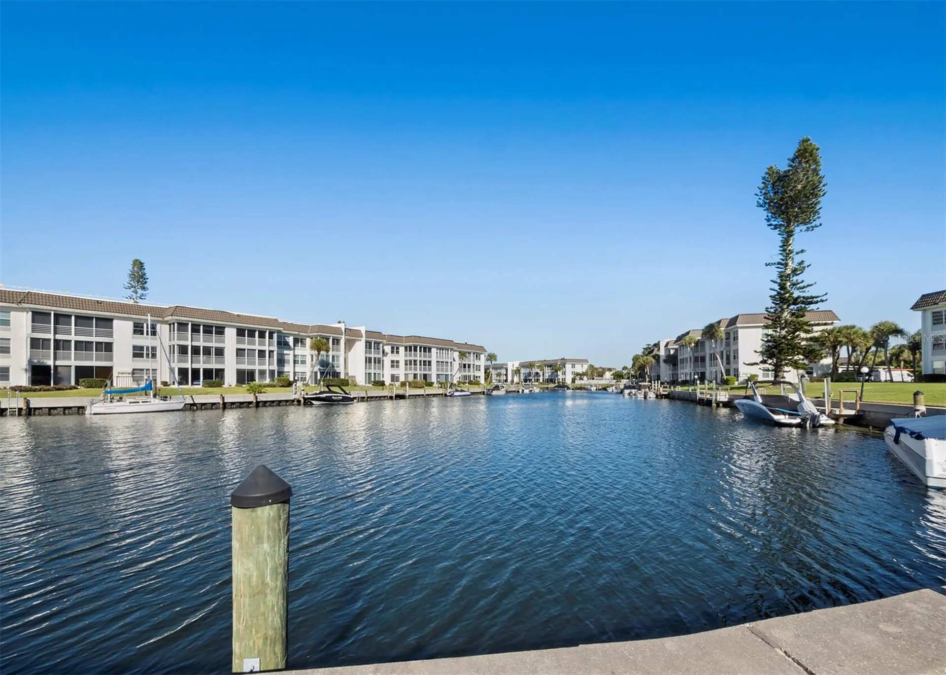 4350 Chatham Drive Longboat Key FL 34228