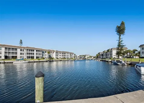 4350 Chatham Drive Longboat Key FL 34228
