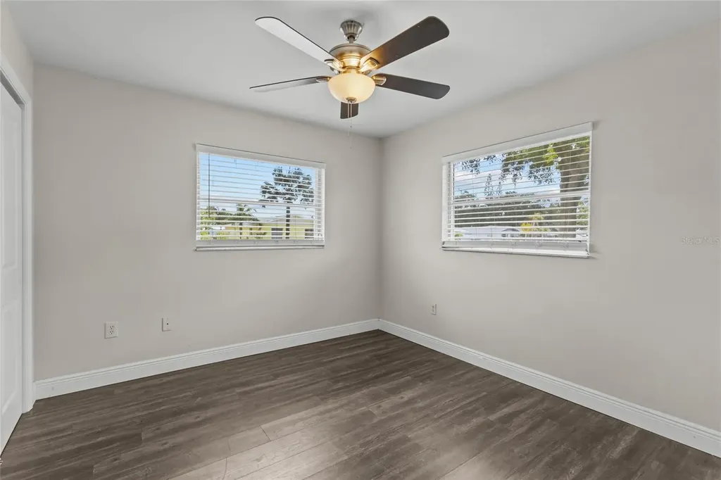5404 Laurelwood Place Sarasota FL 34232
