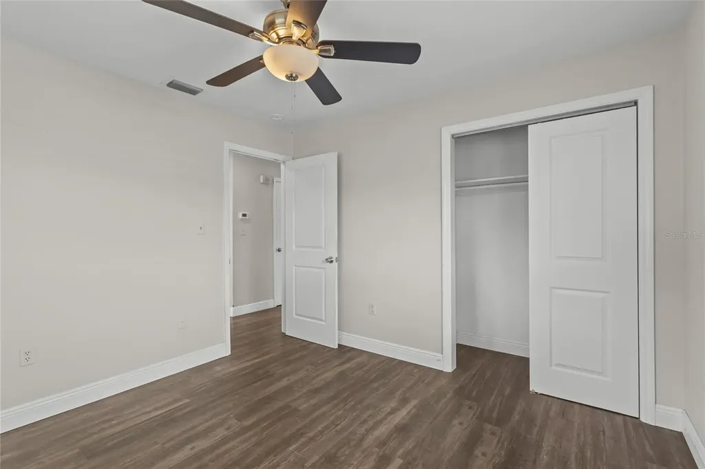 5404 Laurelwood Place Sarasota FL 34232