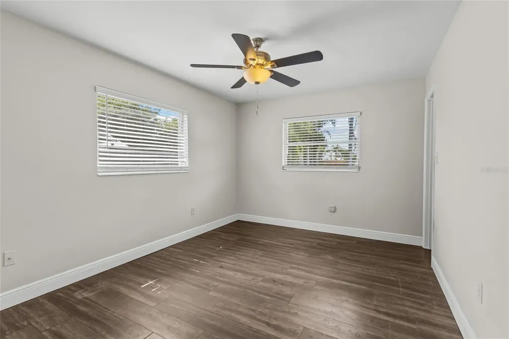 5404 Laurelwood Place Sarasota FL 34232