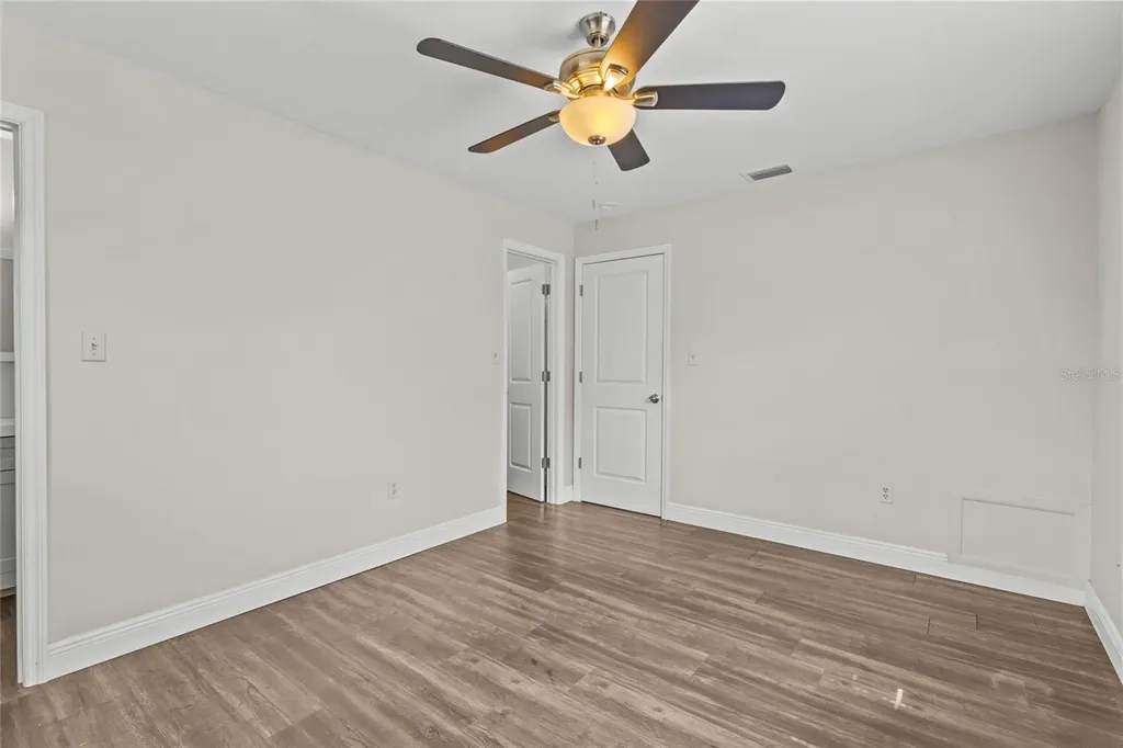 5404 Laurelwood Place Sarasota FL 34232
